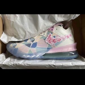 Meet your Posher, Diego